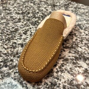 Rothy’s Scruff Slipper